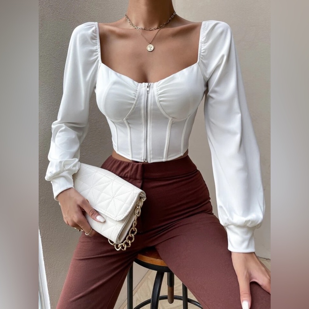 SHEIN SXY Sweetheart Neck Lantern Sleeve Crop Top